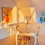 度假居 Idyllic Thatched With Sea View Nordenbro Vesteregn