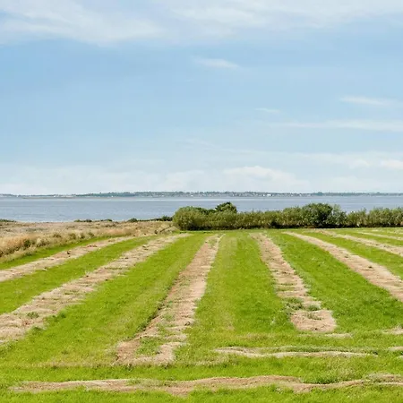 Idyllic Thatched With Sea View * Humble